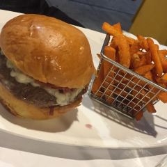 Rocket Burger User Photo