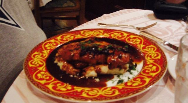 Mama Della's Ristorante