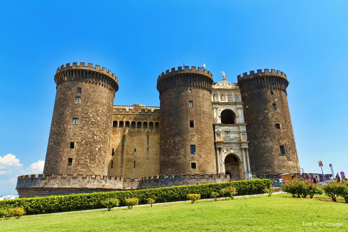 1_Castel Nuovo - Maschio Angioino