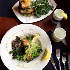 Truffle Pigs Bistro & Lodge 여행 사진