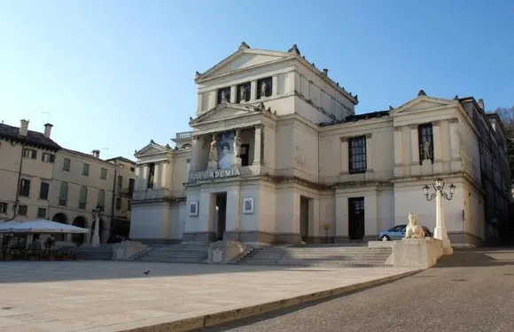 羅坎塔米索薩雷酒店