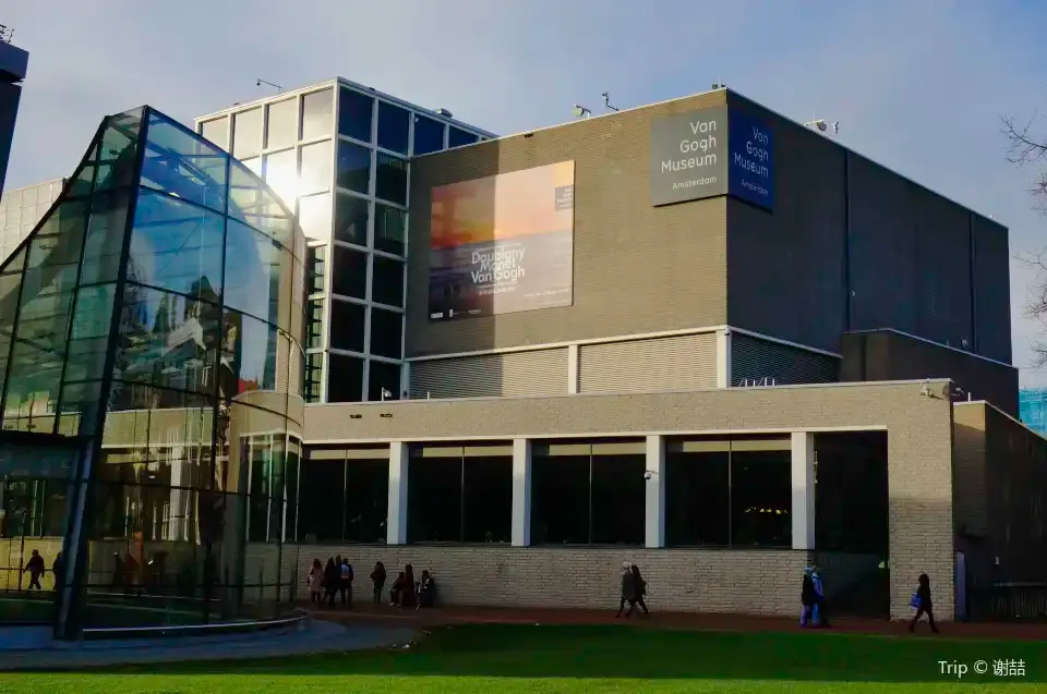 3_Van Gogh Museum