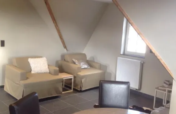 特里洛基公寓式酒店