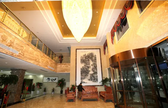 橫峯東方巴黎國際大酒店