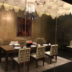 Yong Yi Ting User Photo