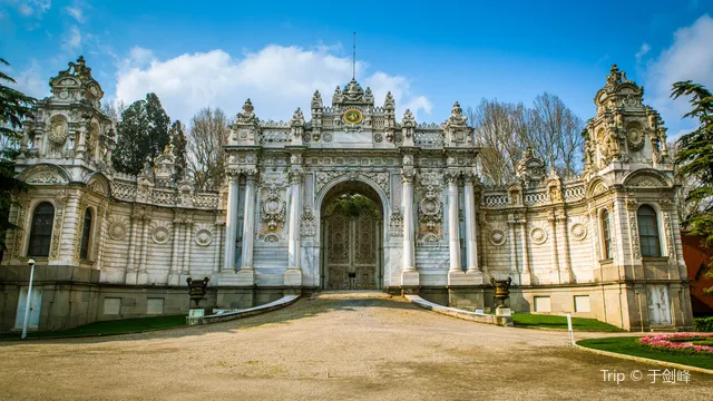 Istana Dolmabahce