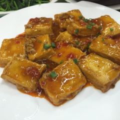 XIAO YAN JING DA PAI DANG User Photo