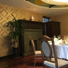 成隆行·颐丰花园(虹桥店) User Photo