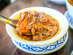 One Chun Cafe & Restaurant