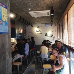 蜗牛叔叔的食堂(泉城路店) User Photo