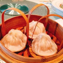LUNG KING HEEN User Photo