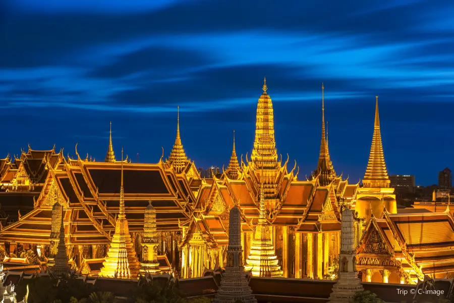 Bangkok City Pillar Shrine