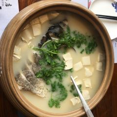 黄山华山徽宴酒店·披云徽府菜 User Photo
