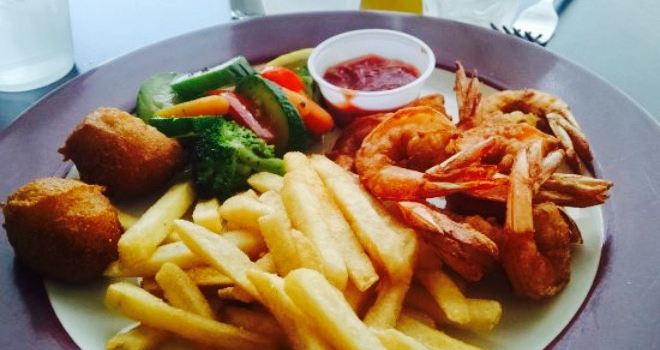 Bay Catch Seafood Bar and Grill