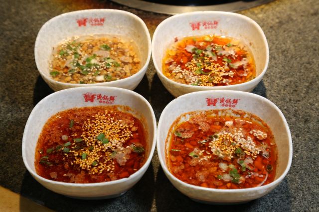 燙鍋鮮砂鍋串串(江漢路店)