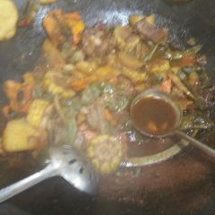 福记东北人家铁锅炖 User Photo