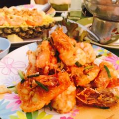Ploy Talay User Photo
