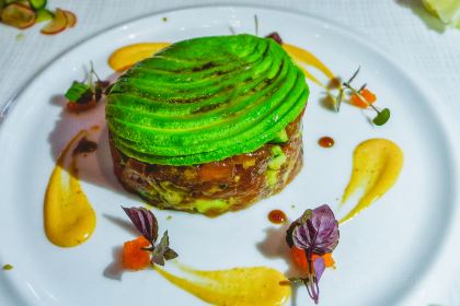 CUT by Wolfgang Puck