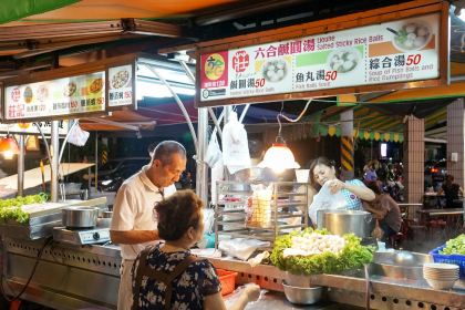 莊記海產粥（六合夜市）