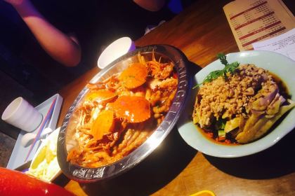 胖哥俩肉蟹煲(东百元洪购物广场店)