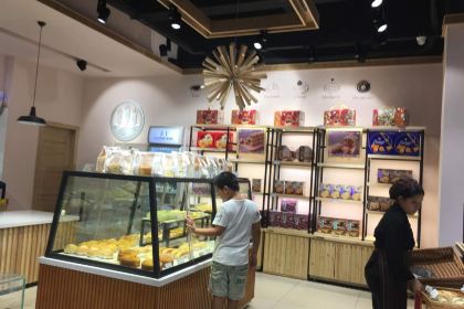粮丰园食品专卖店(文明店)