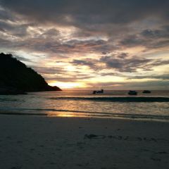 Lachajiudian Sunset shaokaoba User Photo