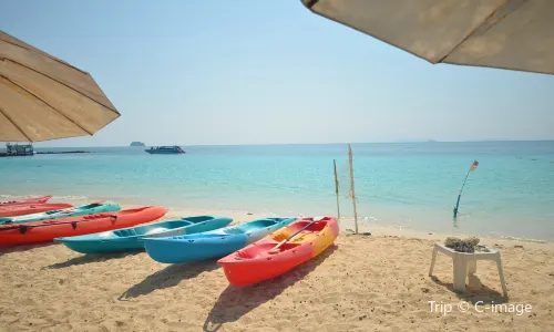 Mai Thon Island