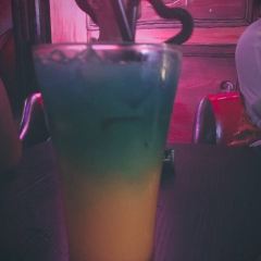 Rainbow Bar & Grill User Photo