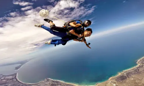 Skydiving in Australia