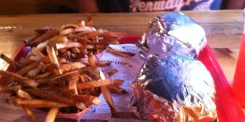 Wild Willy's Burgers