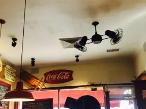 Glen's Dinette