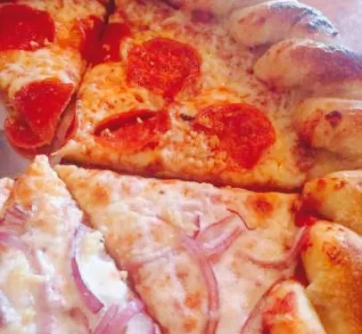 Blind Onion Pizza and Pub