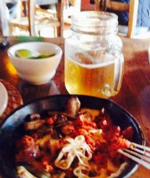 Guinumo Restaurant and Bar