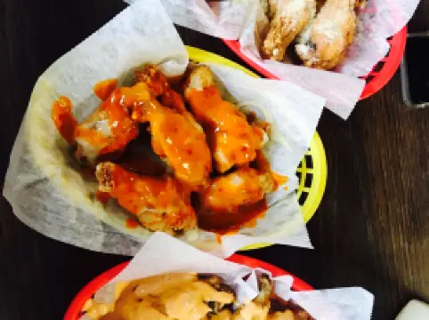 Cougar Bobs Kellettville Tavern