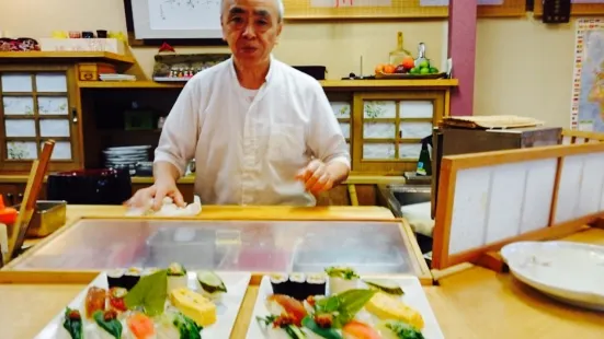 Yataro Sushi