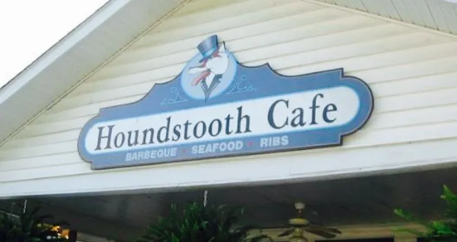 Houndstooth Cafe