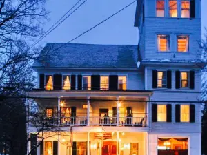 The Saxtons River Inn