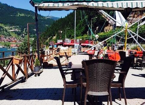 Cafe Limni