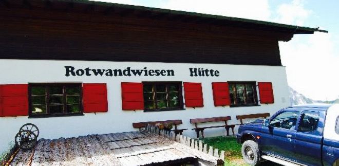 Rotwandwiesenhutte