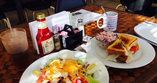 Dinky Diner