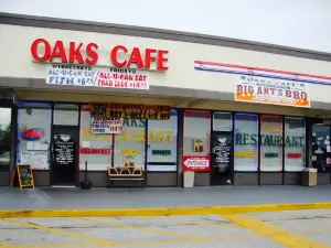 Oaks Cafe
