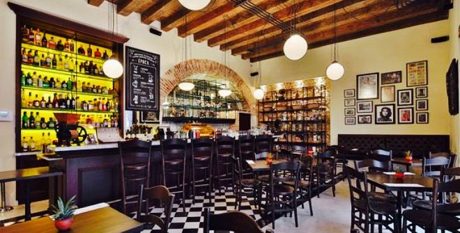 Epoca Espresso Bar - Arzobispado