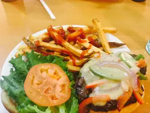 Mugsy's Tavern & Grill