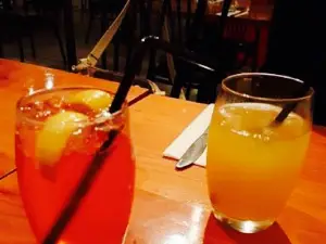 Chin Wags Restaurant
