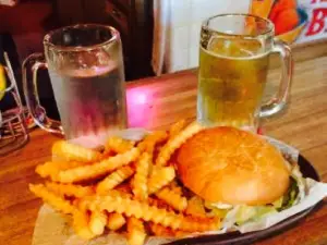 Sandy's Tavern