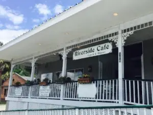 Riverside Cafe