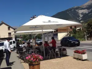 Hotel Lacour Restaurant