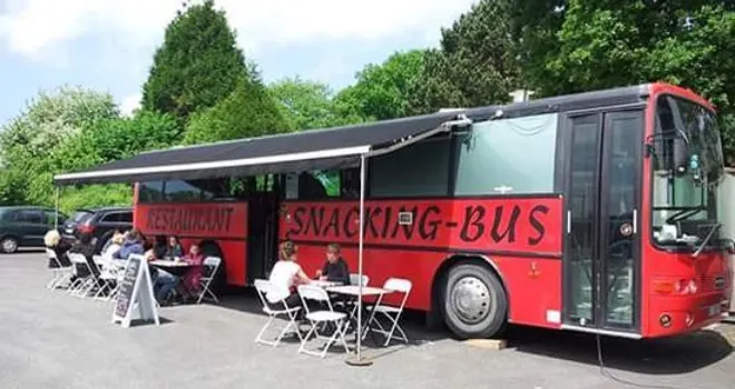 Snacking Bus