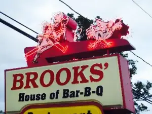 Brooks' House of BBQ