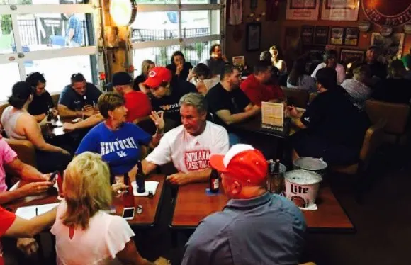 Hoopsters Sports Bar & Grill